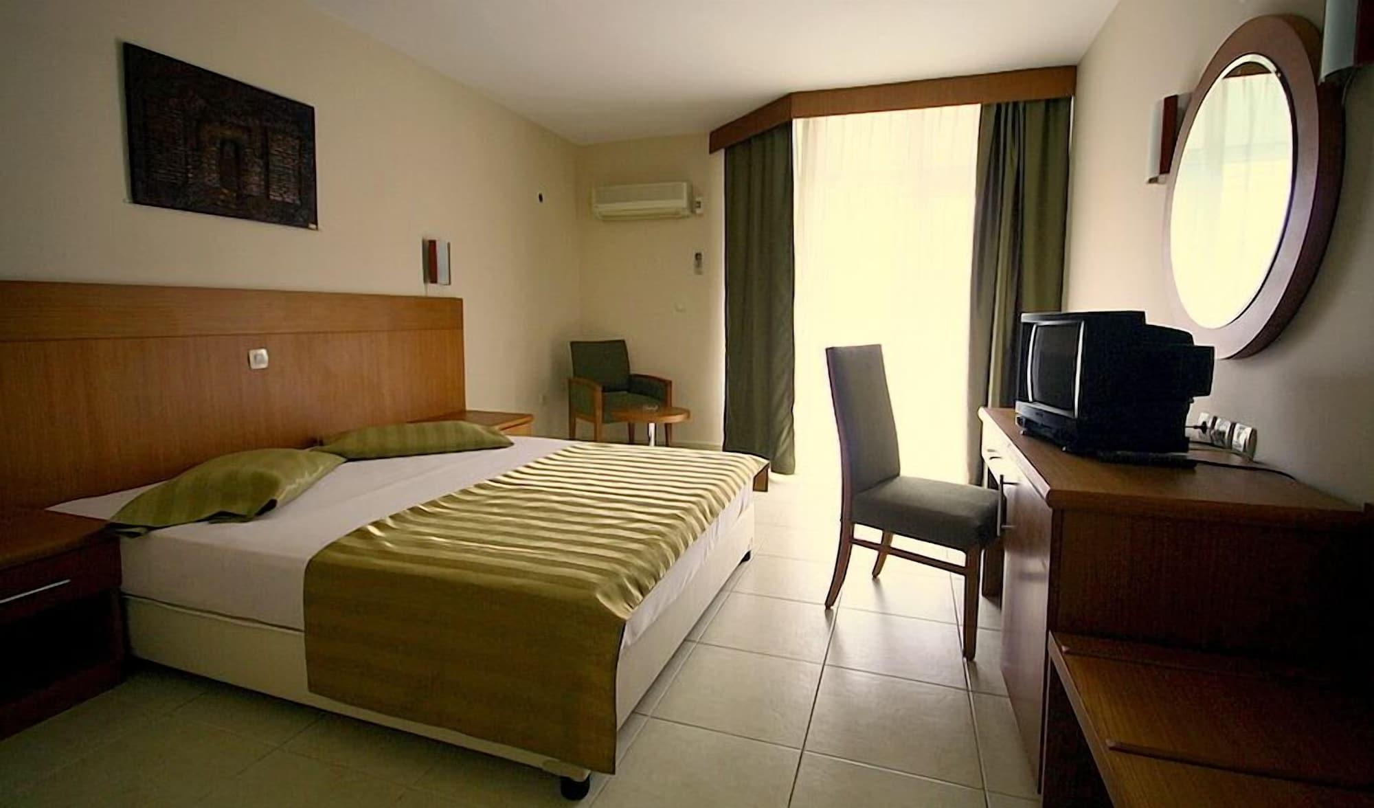 Surtel Hotel Kusadası Exteriér fotografie