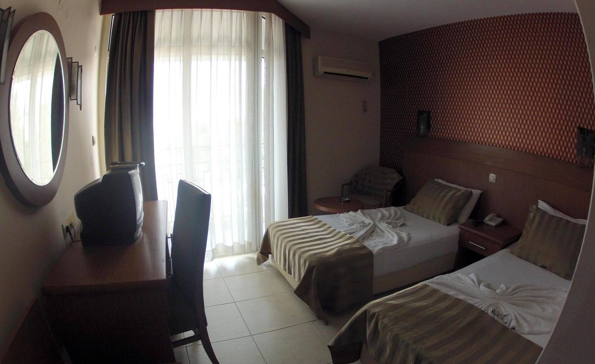 Surtel Hotel Kusadası Exteriér fotografie