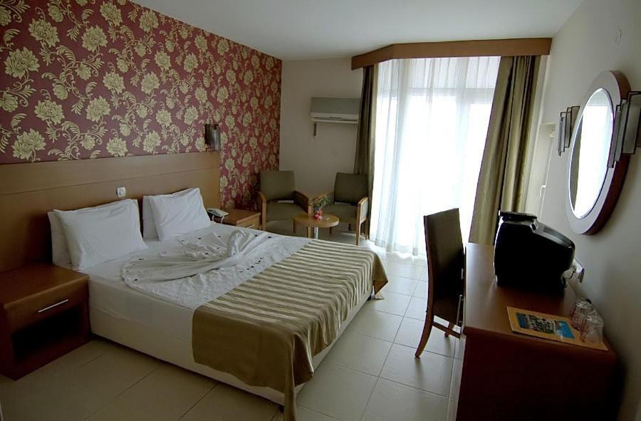 Surtel Hotel Kusadası Exteriér fotografie